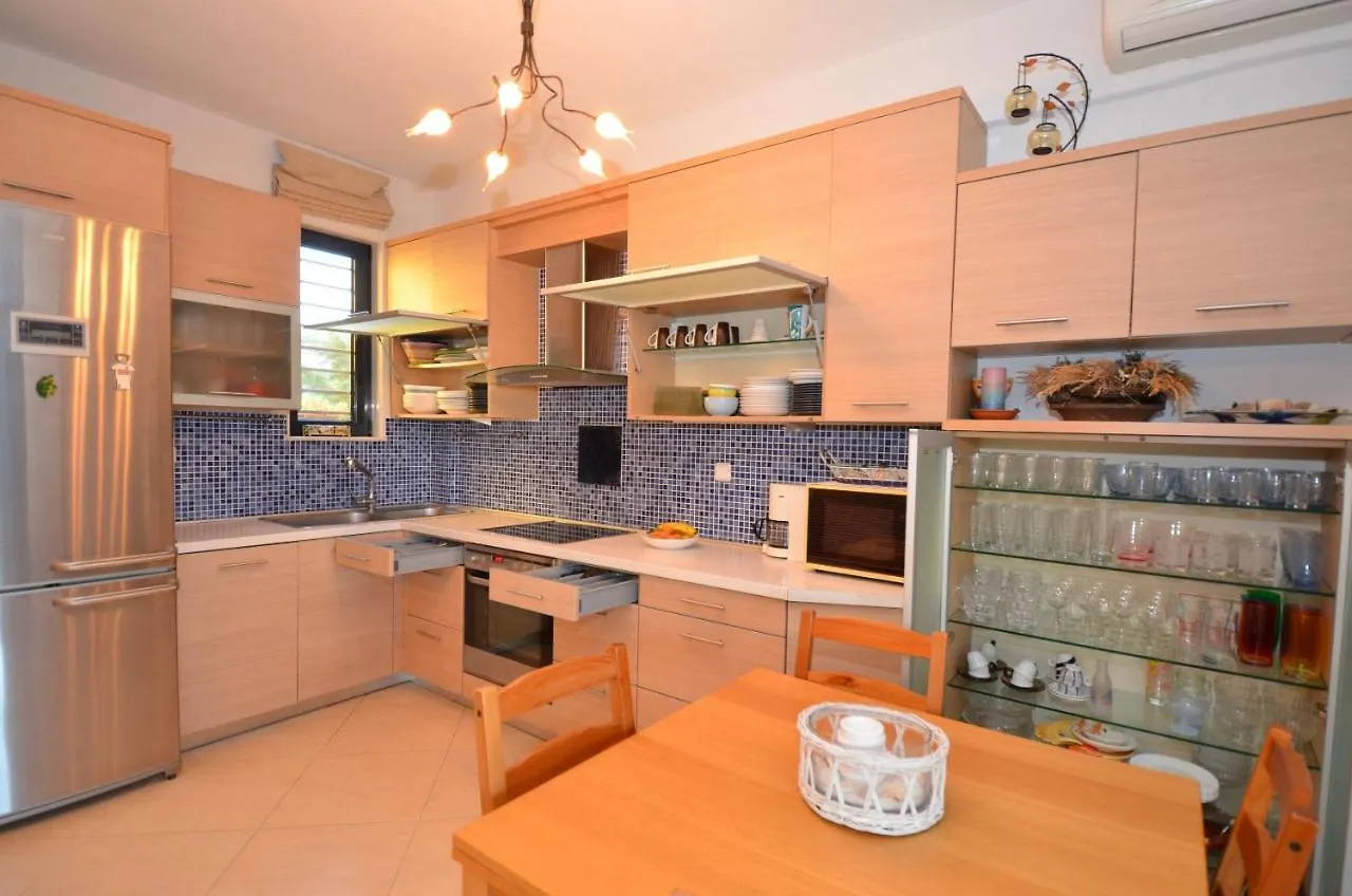 Nyaraló Kalandra Villa Halkidiki Szkála Fúrkasz